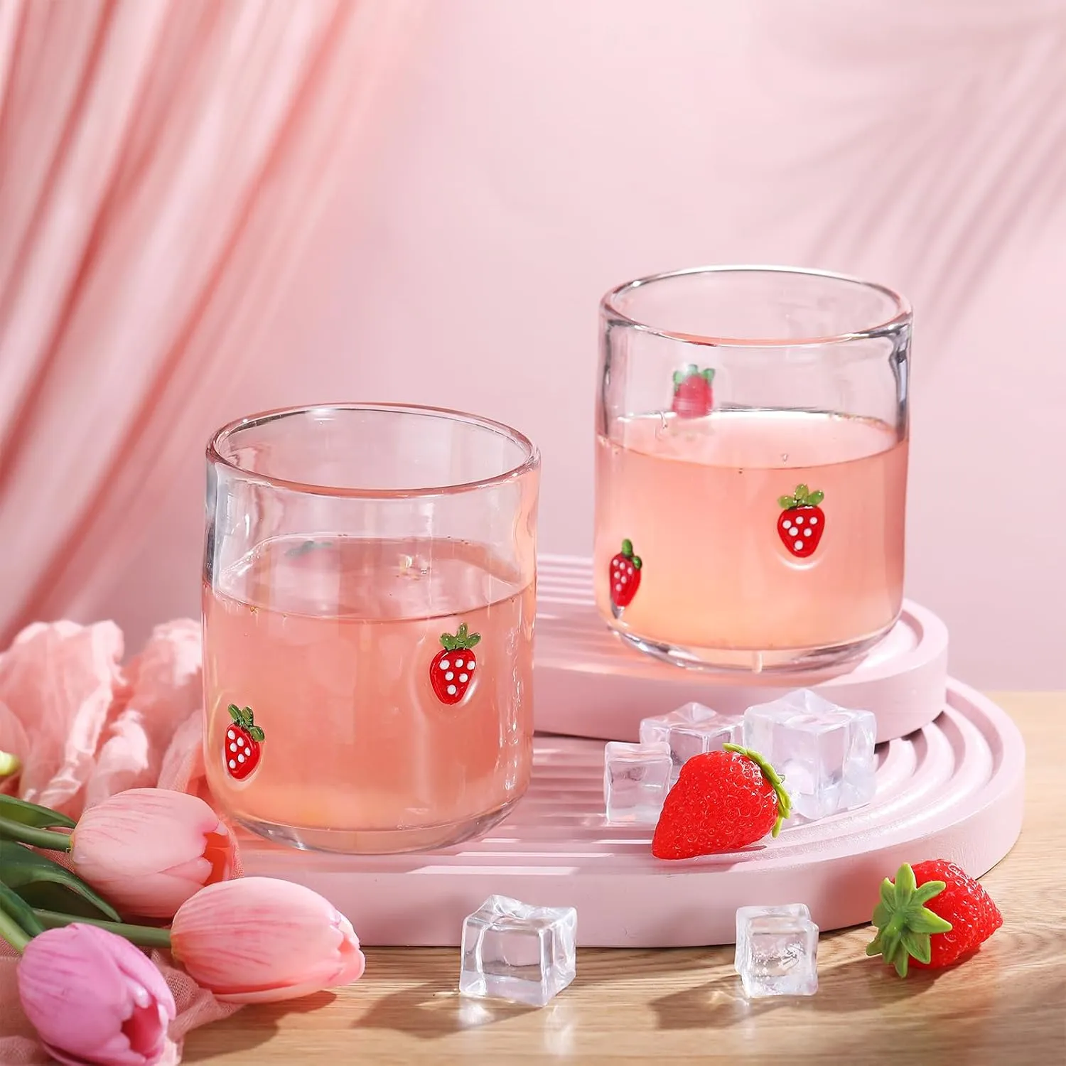 2 Pcs Strawberry Icon Juice Glasses, 14oz Strawberry Stemless Wine Drinking Juice Glass Cup for Summer Fruit Party Supplies Gift