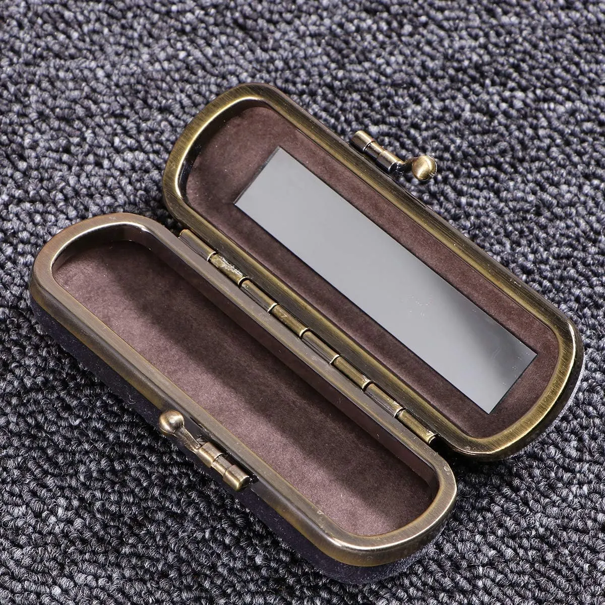 Cabilock Fashion Lipstick Box Lip Balm Organizer Bag Durable Soft Cosmetic Storage Case With Mirror (Black)