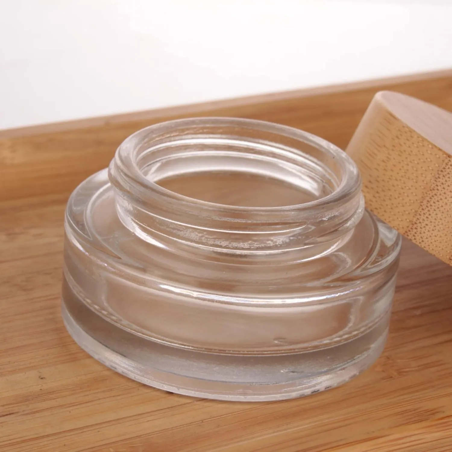 COSIDEA 5pcs Empty 1 OZ/30g Round Clear Glass Jars with Bamboo lids, Bamboo Cream Jar Refillable Cosmetic Travel Containers for Lip Balm, Ointments, Lotion Packing