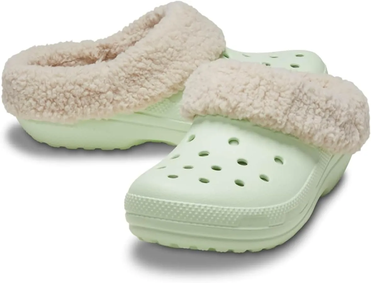 Crocs Unisex-Adult Classic Blitzen IV Clogs