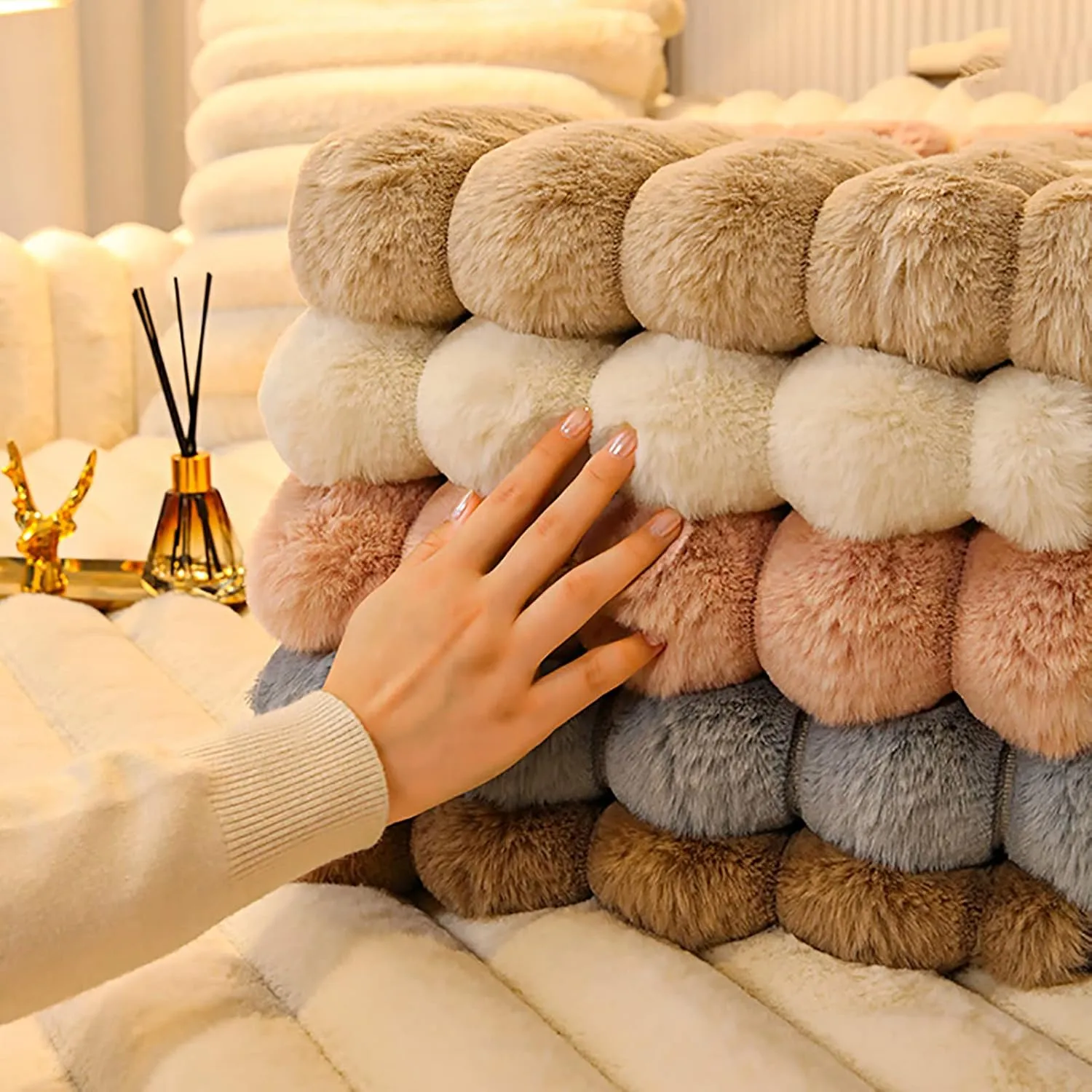Faux Fur Velvet Sofa Cover,Warm Soft Shaggy Plush Sofa Slipcover,Faux Rabbit Fur Non-Slip Sectional Couch Cover Slipcover Furniture Protector for Living Room-Blue,90x210cm