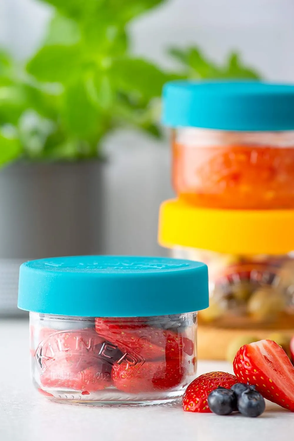 Kilner 0025.024 Set of 2 Glass Snack and Store Pots 125ml with Push Top Silicone Lids | Perfect for Snacks & Food Storage