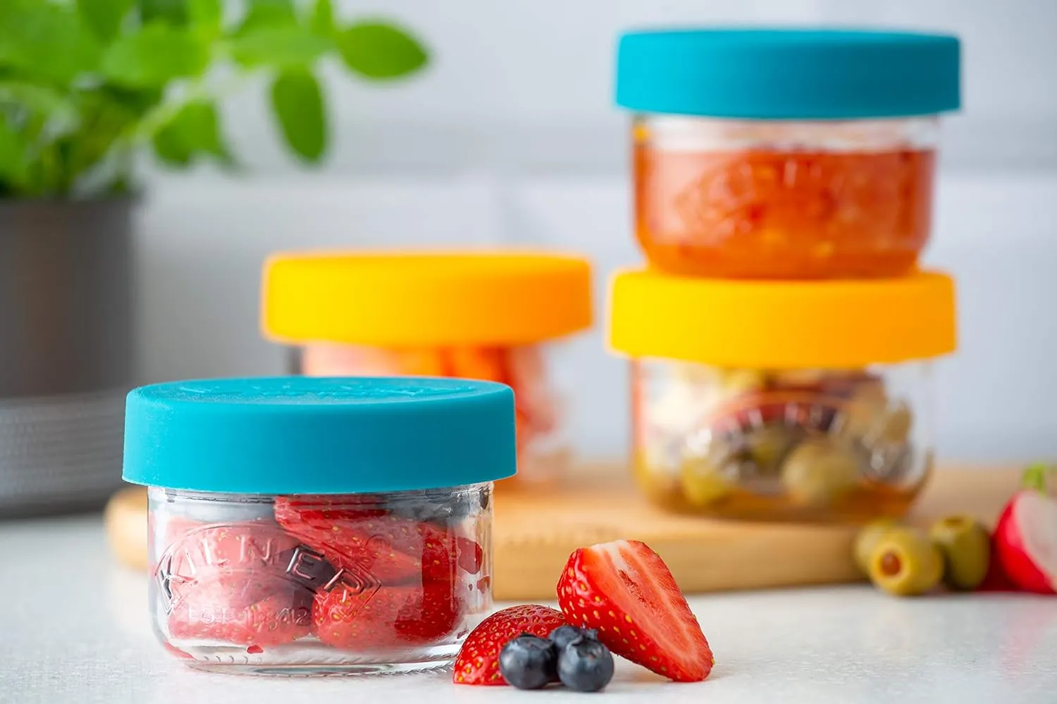 Kilner 0025.024 Set of 2 Glass Snack and Store Pots 125ml with Push Top Silicone Lids | Perfect for Snacks & Food Storage