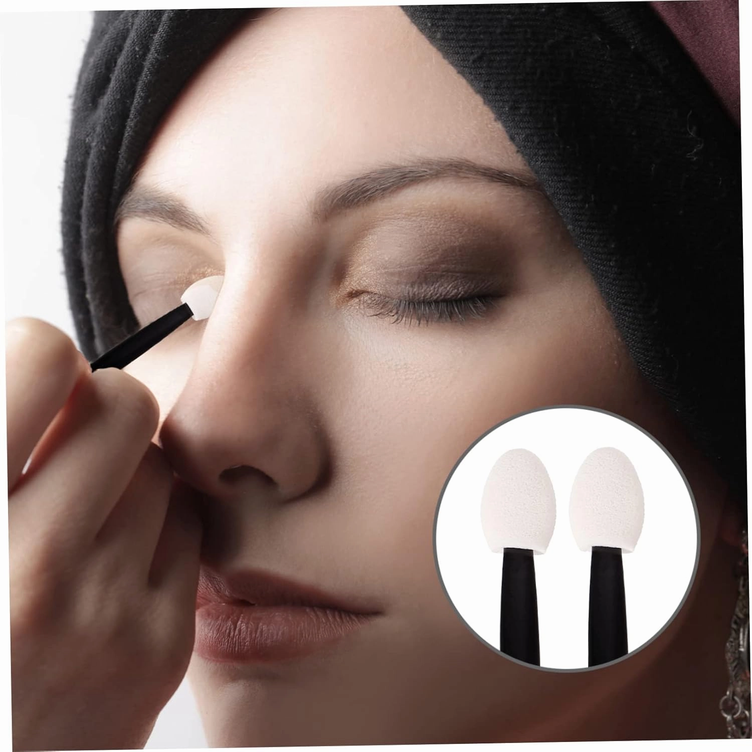 Mipcase 4pcs Double-end Eyeshadow Sticks Makeup Tool Dual Sides Easy Use Sponge Applicators for Even Application for Travel Daily Use and Special Occasions