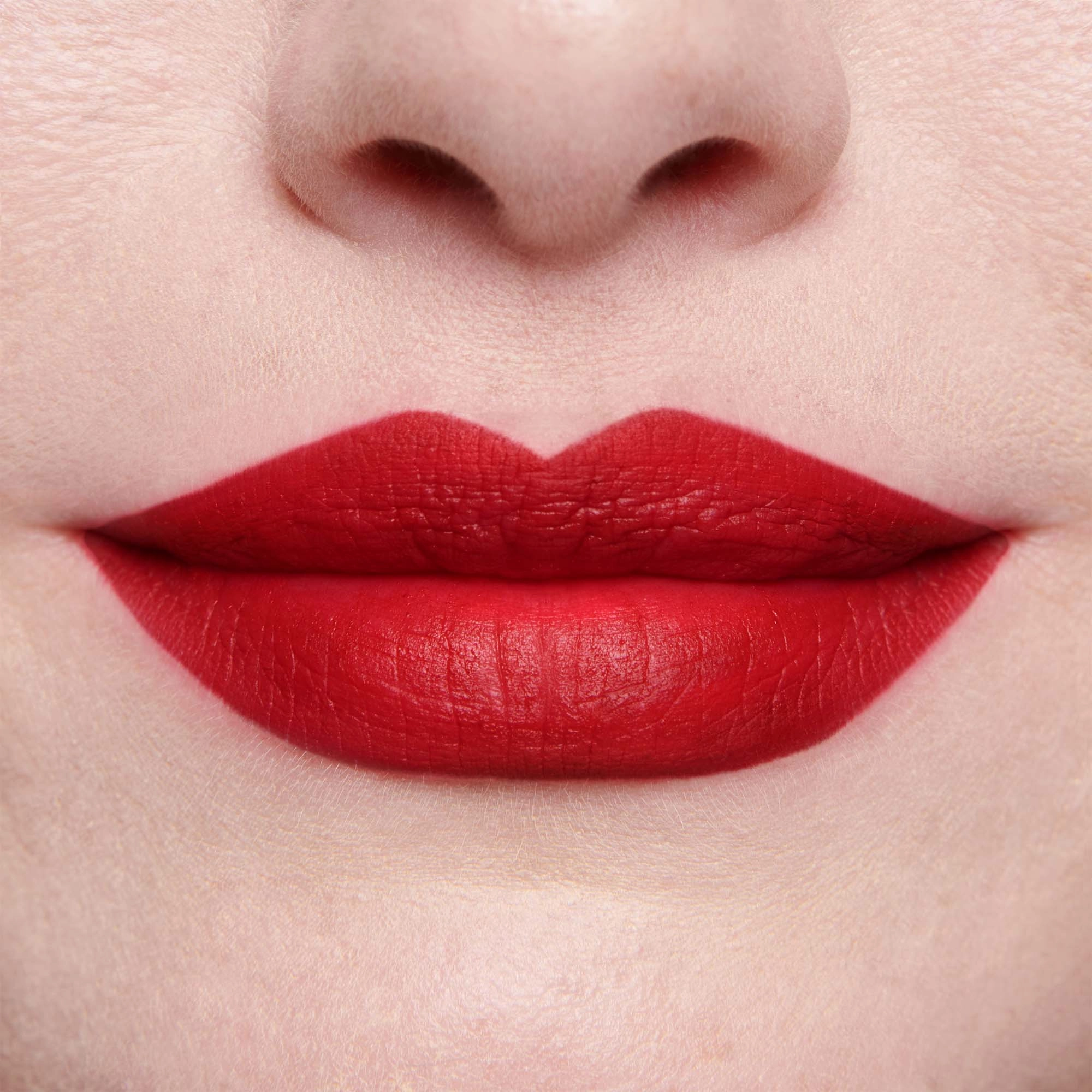 Ribbon (Enhance and Define Lip Pencil)