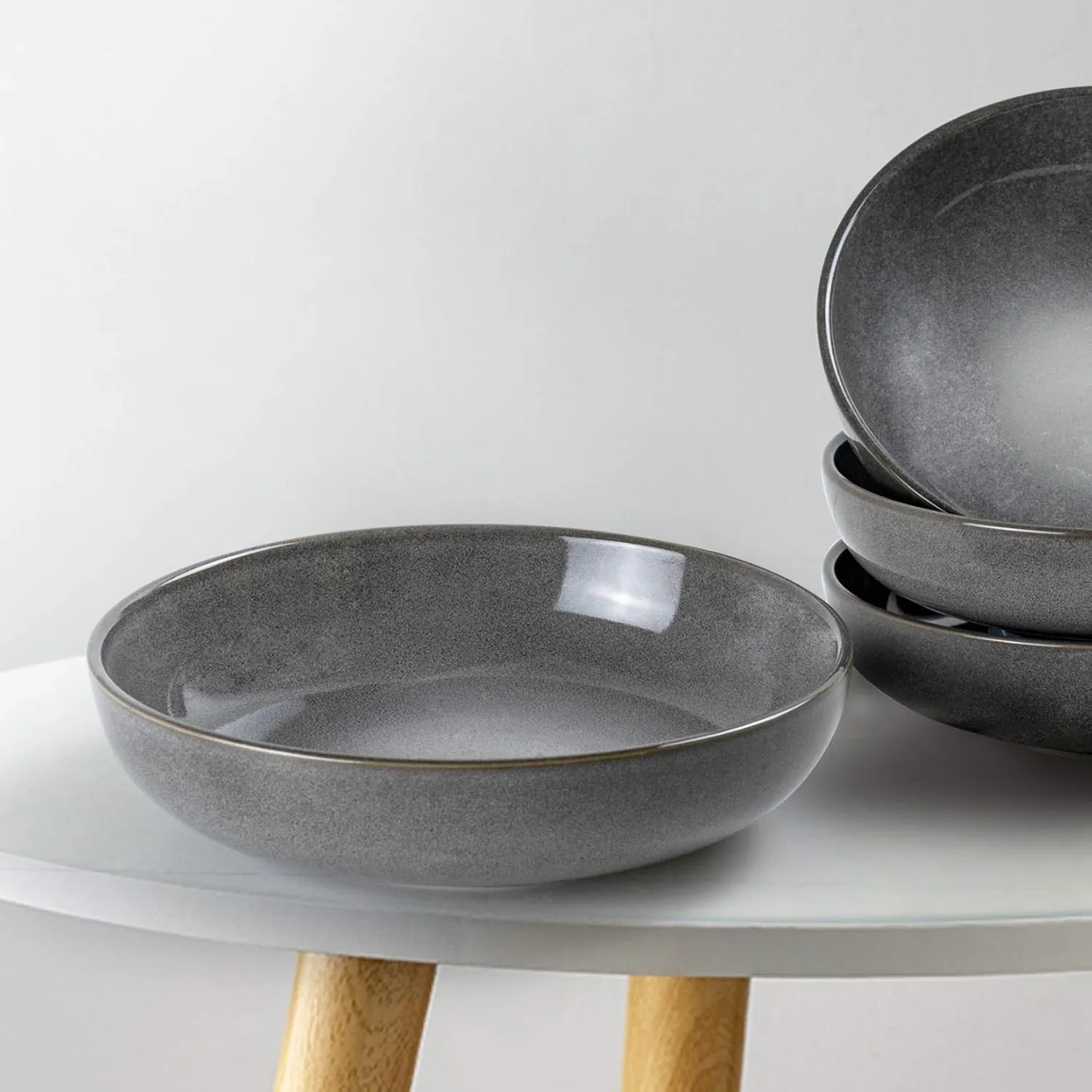 UNICASA Ceramic Pasta Bowls, Porcelain Salad Bowls Set of 4, 26 oz Soup Bowl for Kitchen, Large Serving Bowls, Reactive Glaze Dish Bowls, Microwave and Dishwasher Safe Bowls, Grey